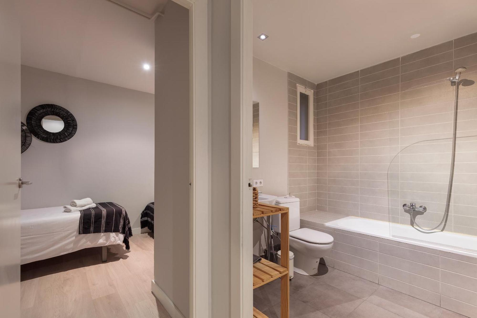 Letsgo Diagonal Avenue Apartment Barcelona Ngoại thất bức ảnh